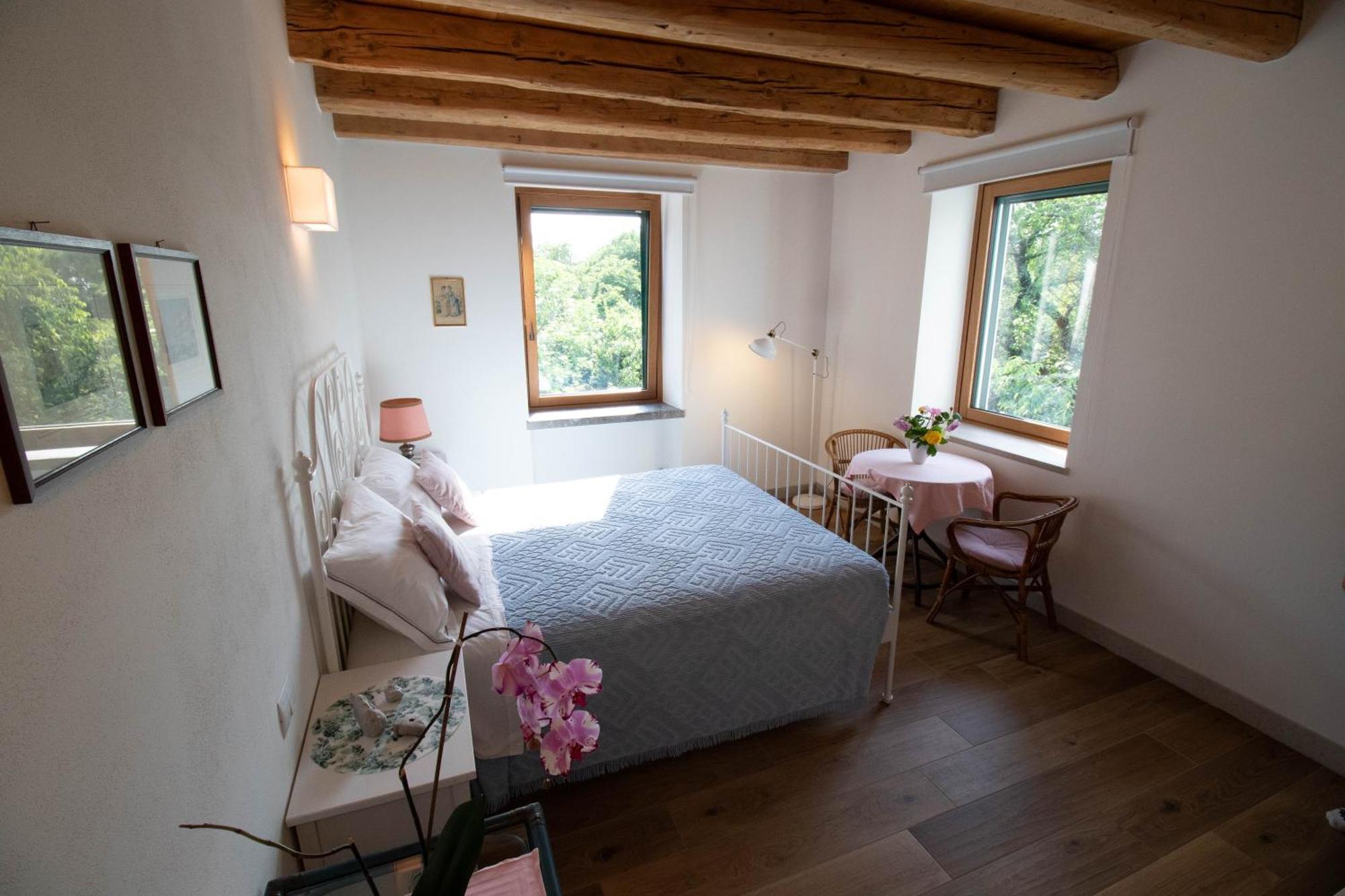 Agriturismo Ai Tre Sentieri Apartment Aurisina Ruang foto