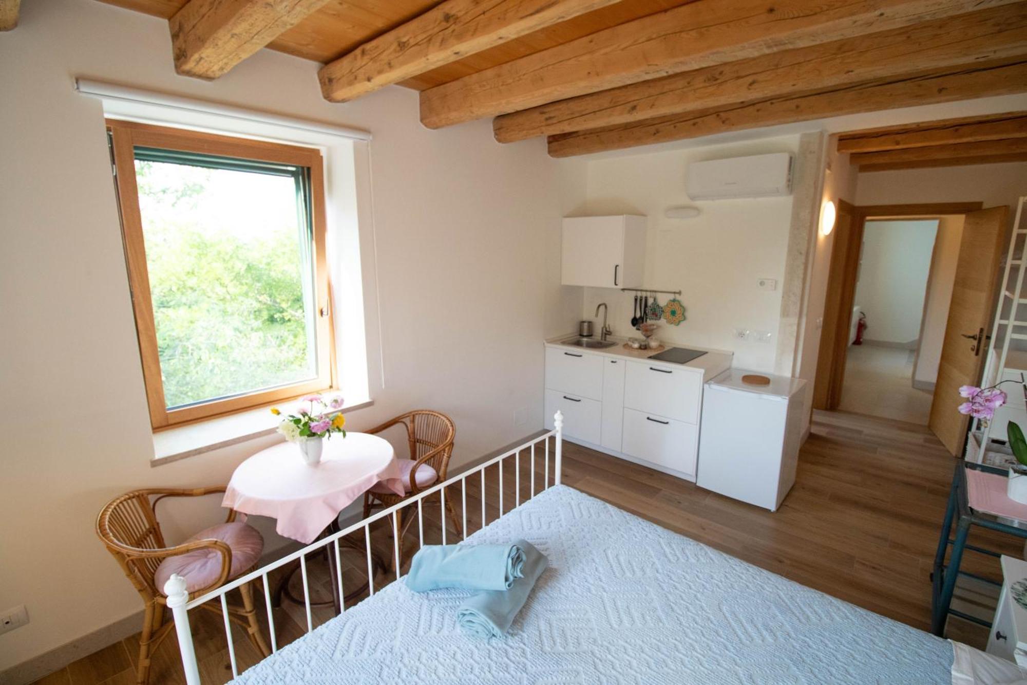 Agriturismo Ai Tre Sentieri Aurisina Bagian luar foto